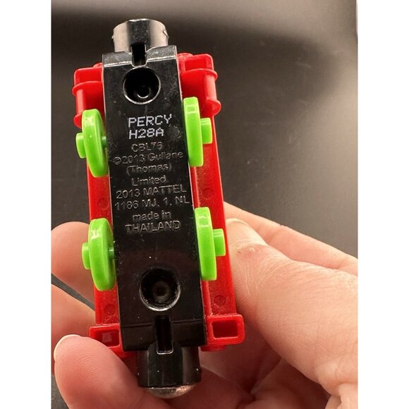 Thomas & Friends Take n Play Along Percy 2013 Learning Curve Diecast Train - Picture 9 of 10